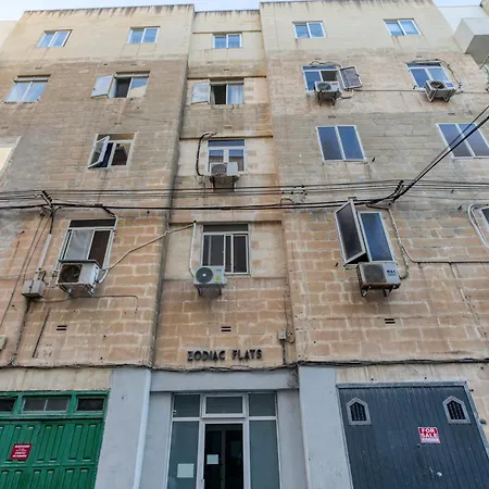 A Lovely 1br Penthouse With Private Terrace & Wifi By 360 Estates Apartment *