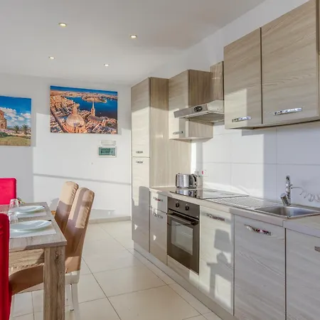 A Lovely 1br Penthouse With Private Terrace & Wifi By 360 Estates *