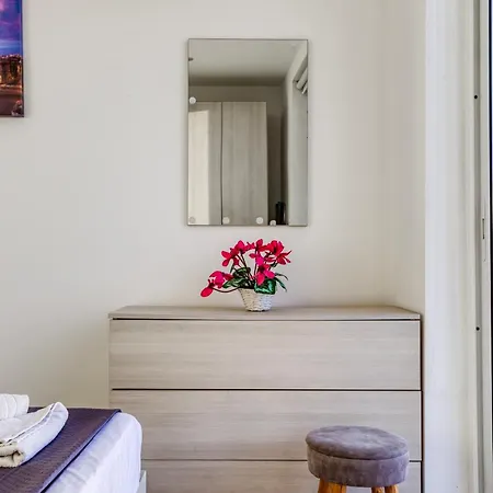 A Lovely 1br Penthouse With Private Terrace & Wifi By 360 Estates